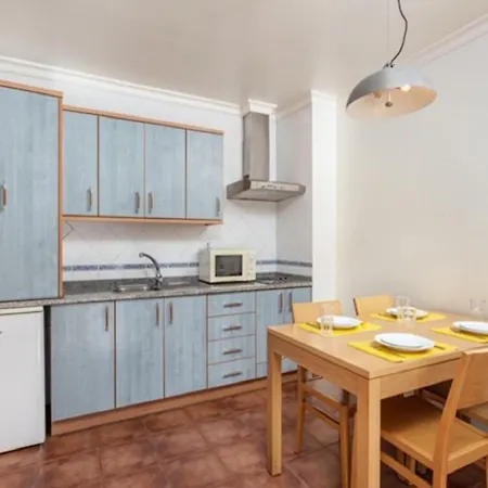 Al2 Apartment