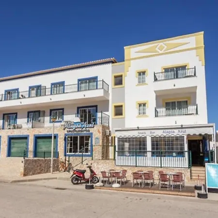 Al2 Apartment